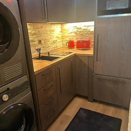 Zermatt Apartment شقة زيرمات